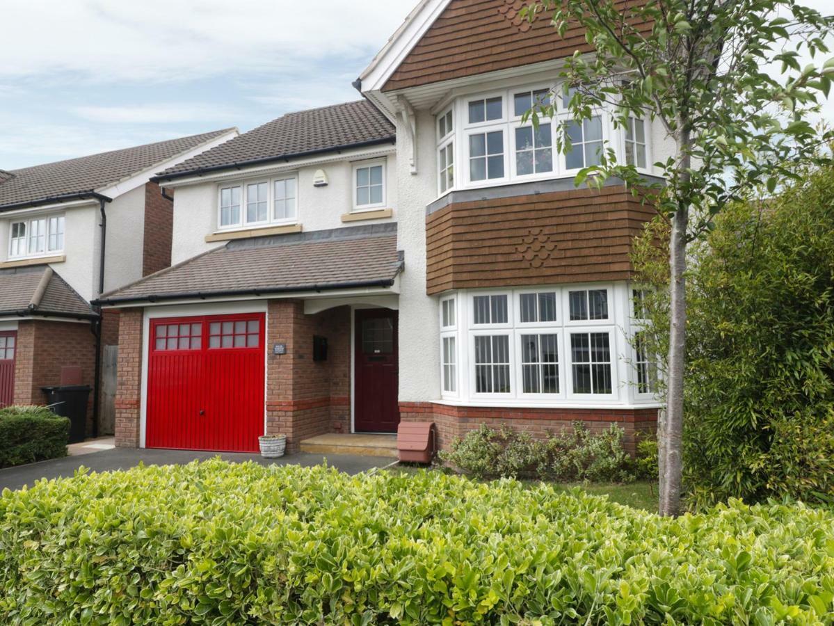 House Martins Villa Devizes Exterior foto
