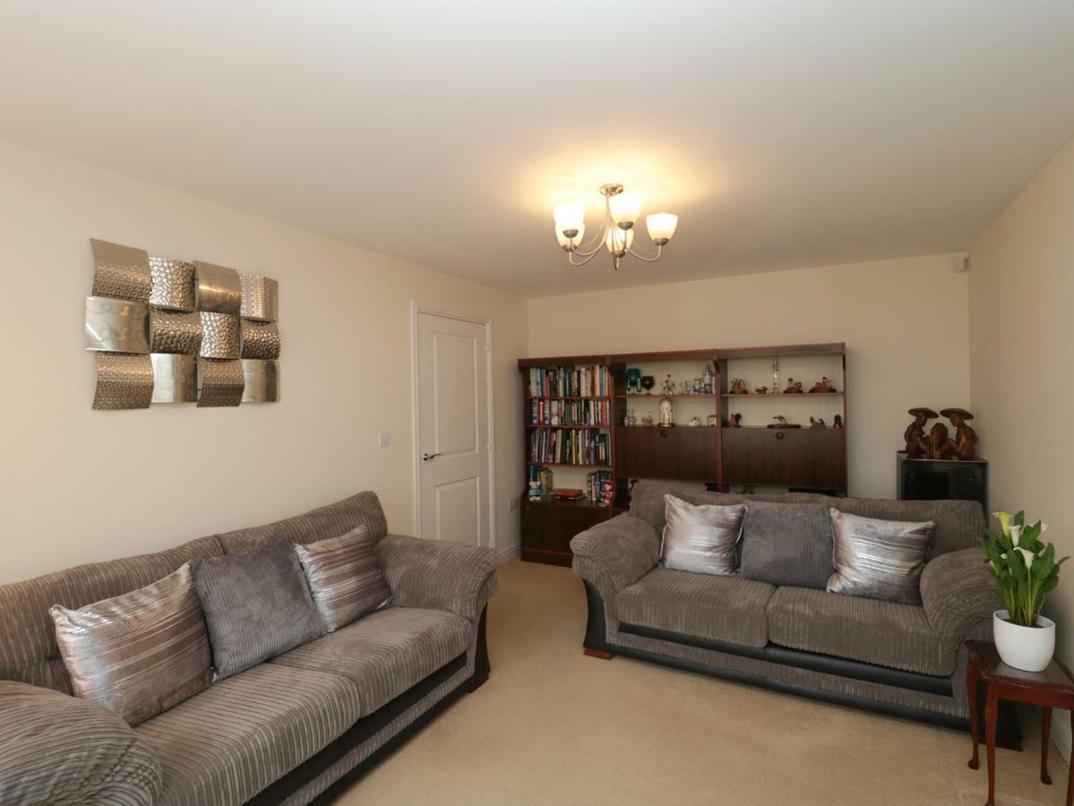 House Martins Villa Devizes Exterior foto