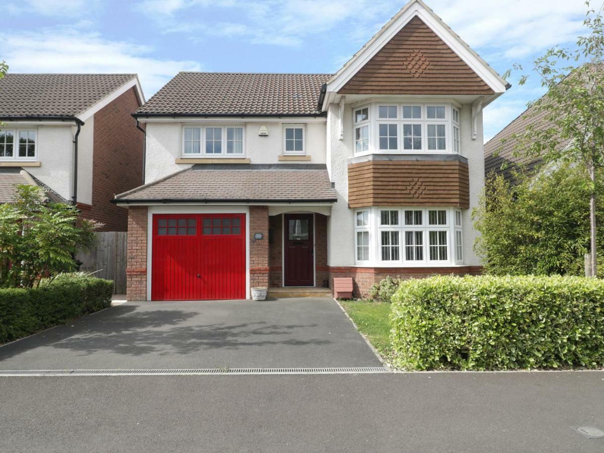 House Martins Villa Devizes Exterior foto