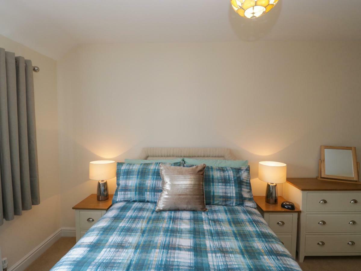 House Martins Villa Devizes Exterior foto